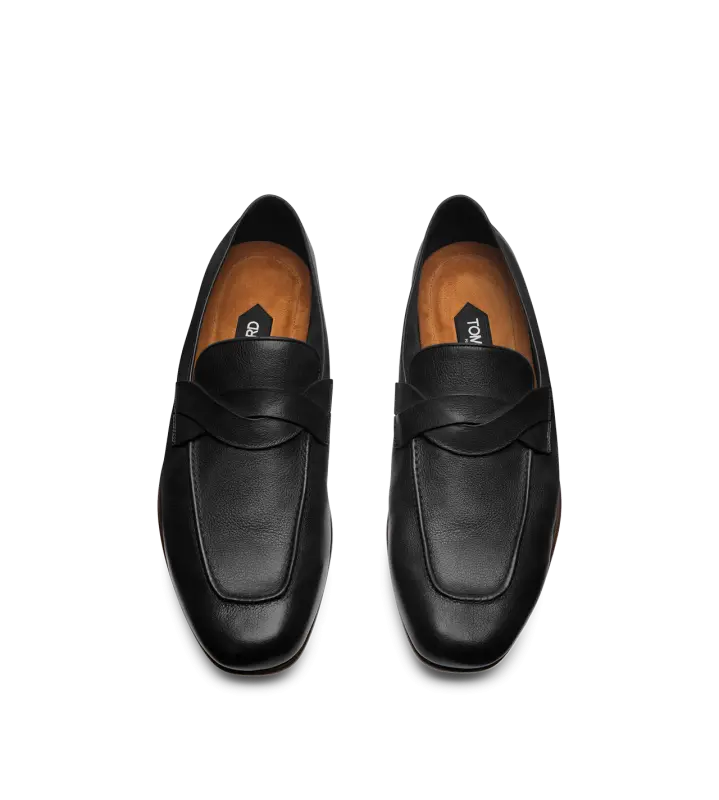 SOFT SUPPLE LEATHER GIGI TWISTED BAND LOAFER online